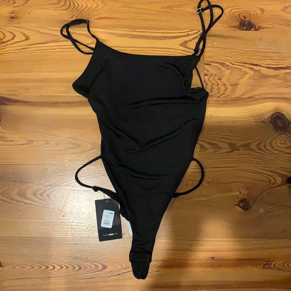 Fashion nova Backless bodysuit